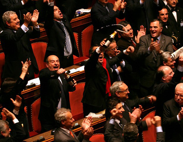 Cosa è il Bipolarismo tra Centrosinistra e Centrodestra?