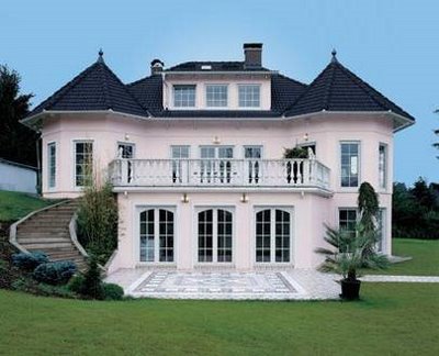 Moderna ed avveniristica casa prefabbricata in legno - Arredamento 