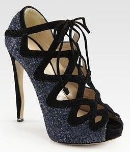 Nicholas Kirkwood: pump optical a zig zag e glitter nero, girgio e silver, tacco assimetrico, Collezione Autunno/Inverno 2011/2012