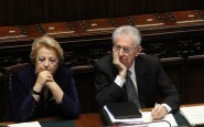 Cancellieri e Monti nel corso di una seduta parlamentare