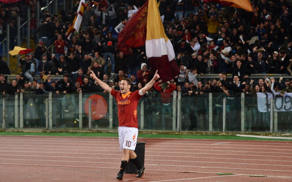 AS Roma's forward Francesco Totti celebr