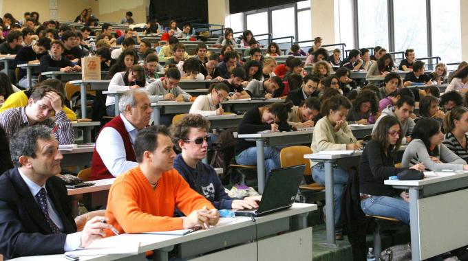 studenti milano