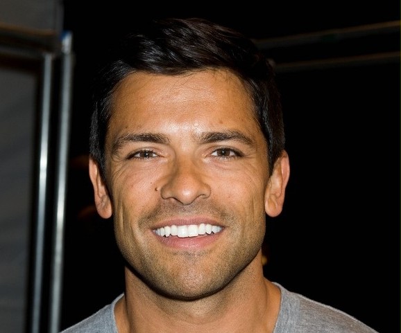 Mark Consuelos in American Horror Story