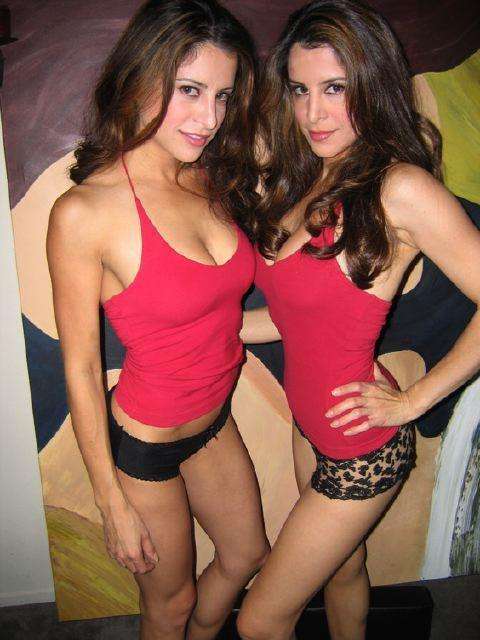 alicia-and-annie-sorell-people-in-film-photo-u1