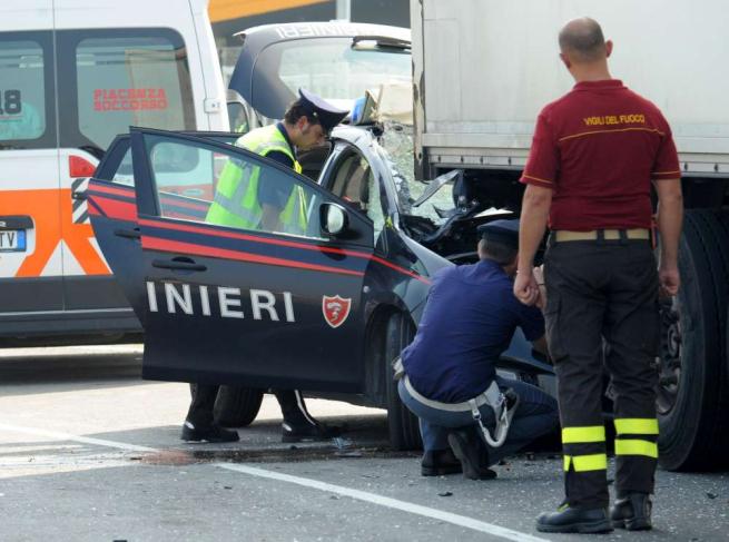 C_4_articolo_2070954__ImageGallery__imageGalleryItem_1_image