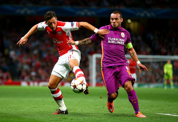 Mesut+Oezil+Arsenal+FC+v+Galatasaray+tBbZAVibuVdl