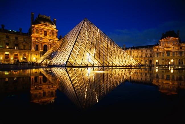 Parigi-Louvre_650x435