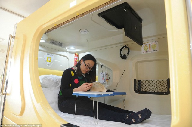 space-capsule-2