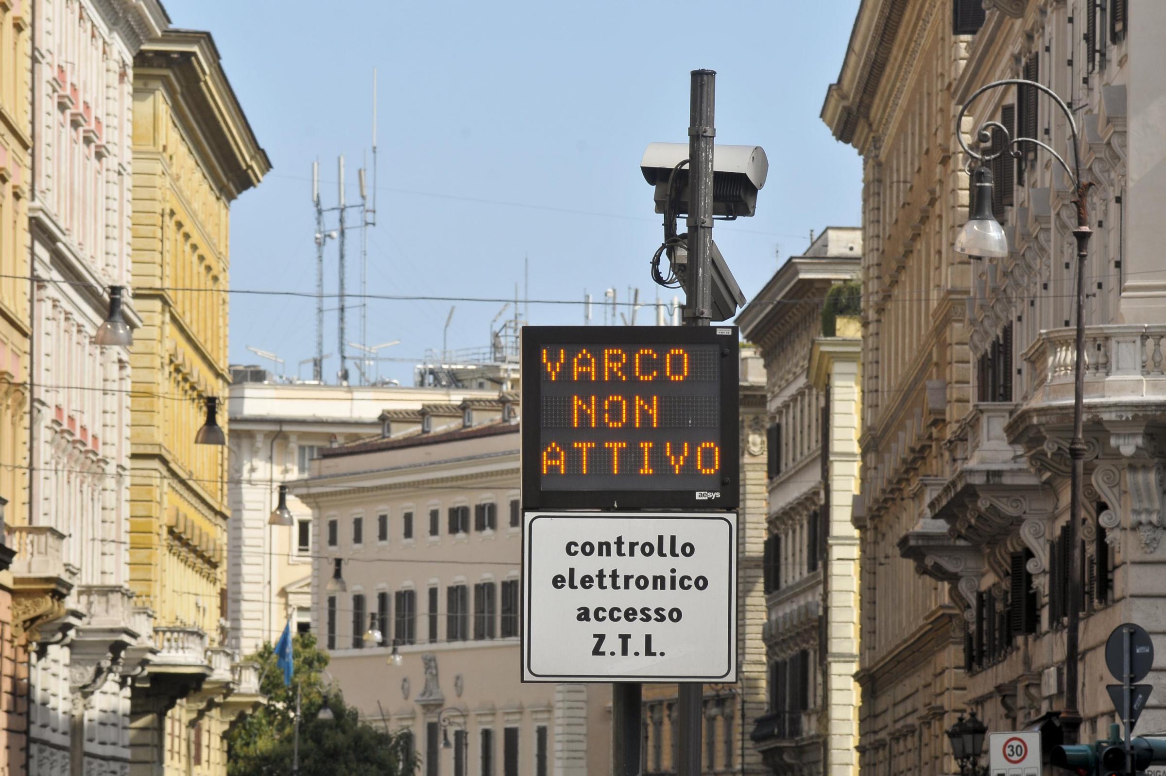 Roma: fino al 18 agosto ZTL diurne non attive