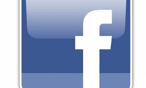 Come comparire online su Facebook iPhone