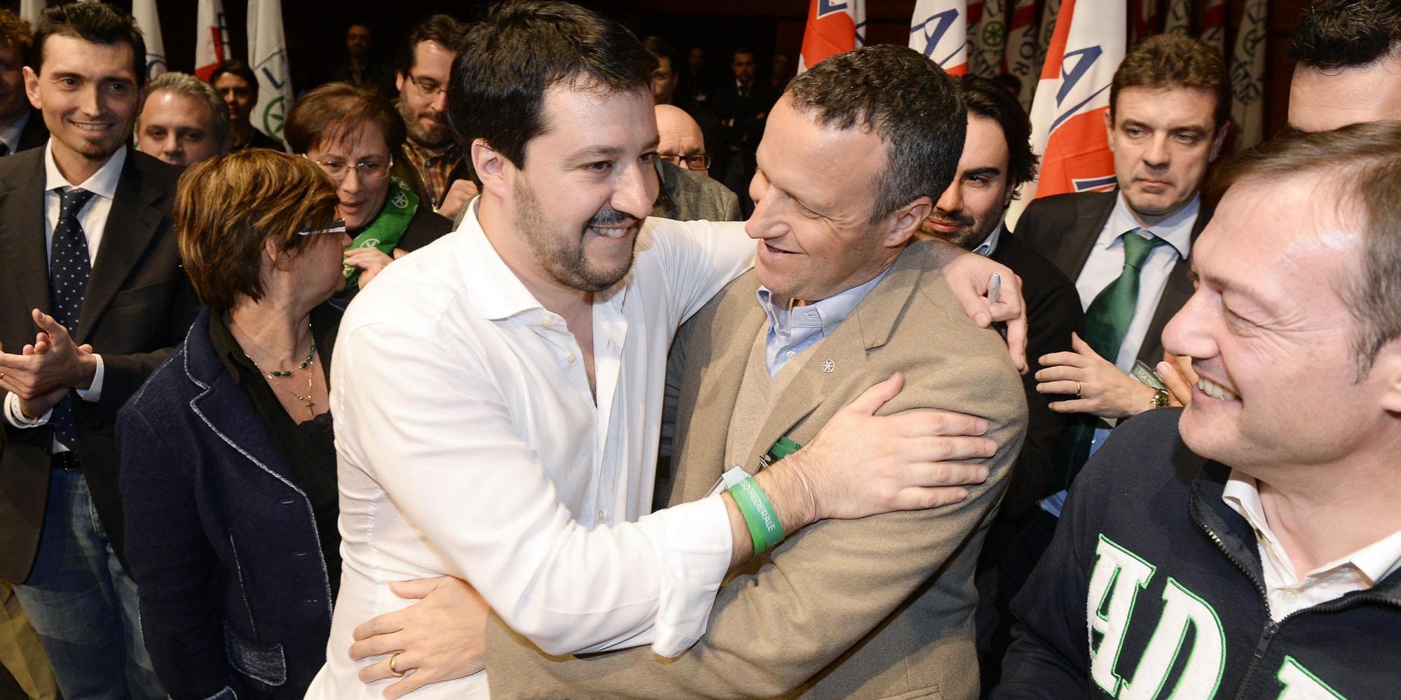 Salvini e Tosi insieme prima della lite Salvini e Tosi insieme prima della lite