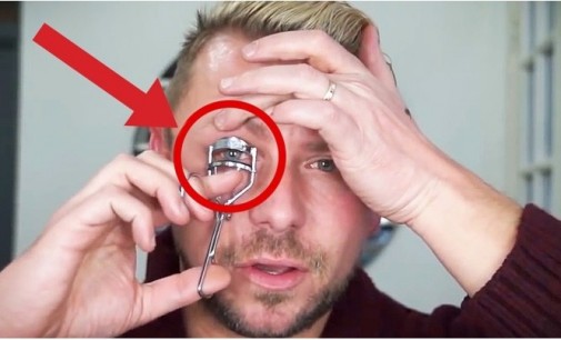 Il consiglio più incredibile per truccarsi il viso, mai sentito