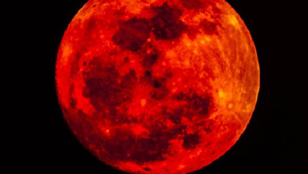luna rossa