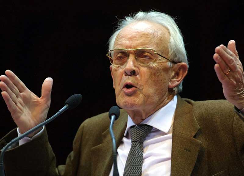 Giovanni Berlinguer chi era scomparso il 6 aprile Giovanni Berlinguer chi era scomparso il 6 aprile