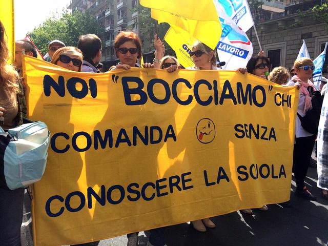 Scuola: sciopero;migliaia a Catania,'quella buona siamo noi'
