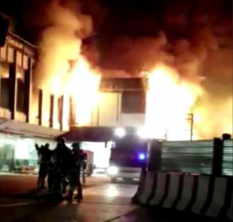 incendio Fiumicino frame