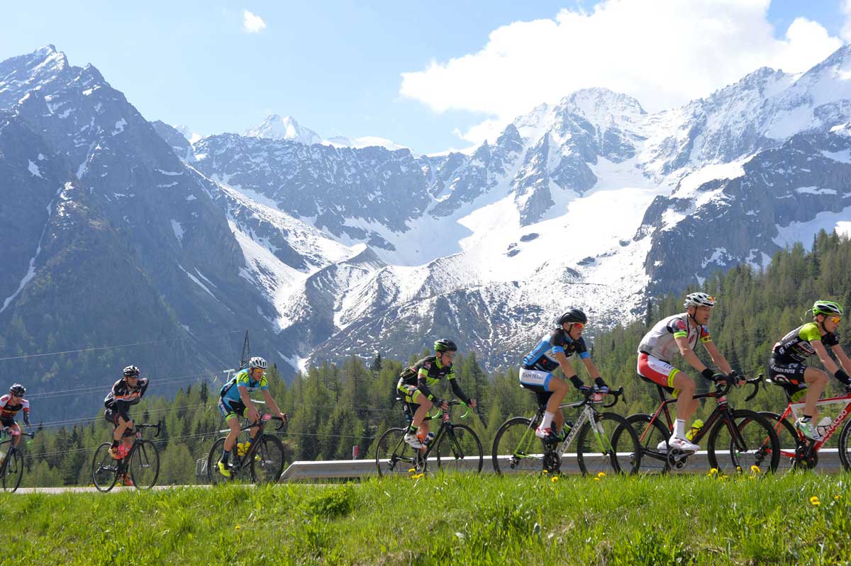 Giro d'Italia 26 maggio 2015 strade chiuse Pinzolo-Aprica Giro d'Italia 26 maggio 2015 strade chiuse Pinzolo-Aprica