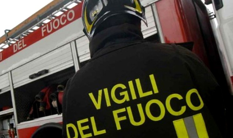 Vigili-del-Fuoco-esplosione-744x441