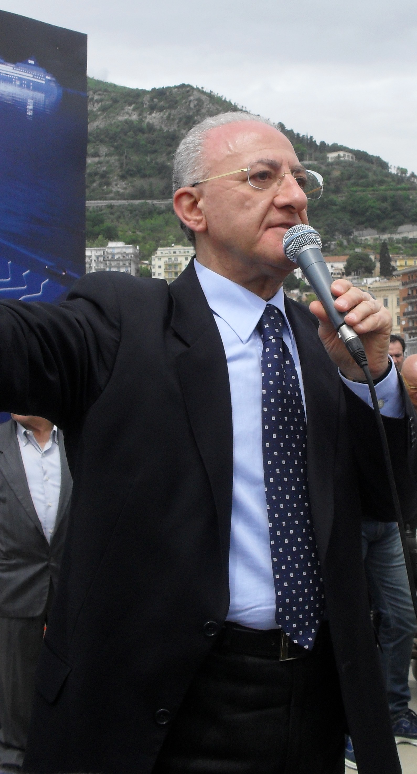 Vincenzo_De_Luca