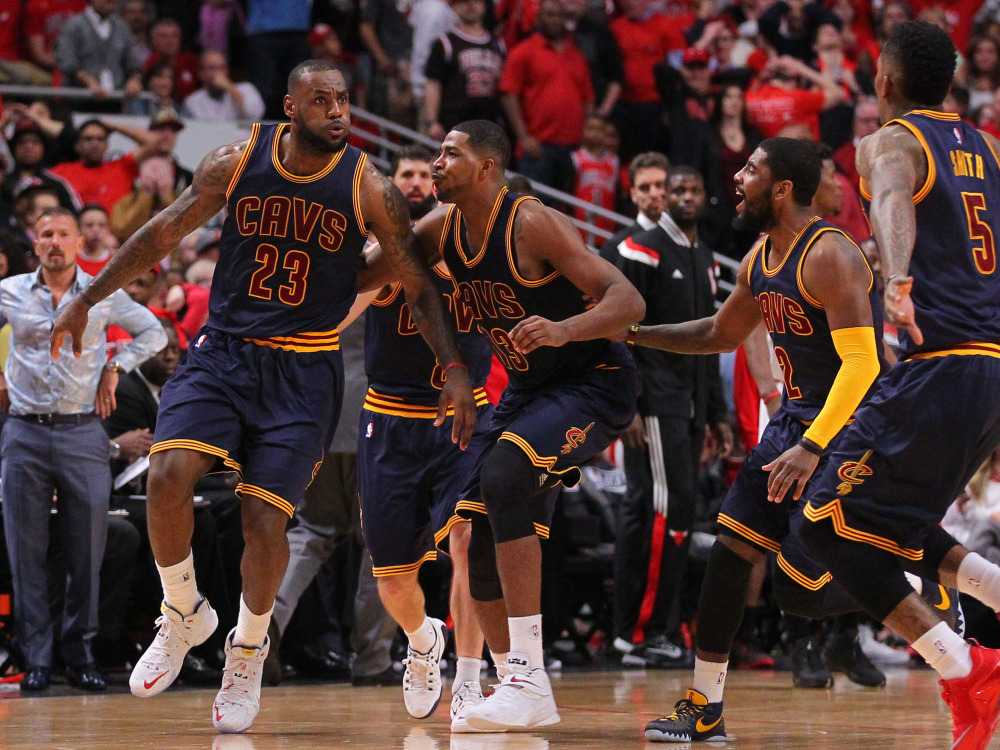 USP NBA: PLAYOFFS-CLEVELAND CAVALIERS AT CHICAGO B S BKN USA IL
