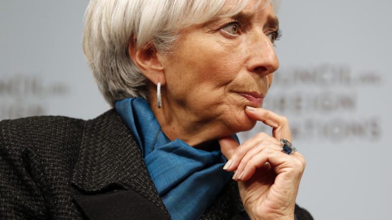 lagarde-no-special-treatment-for-greece-on-debt.w_hr