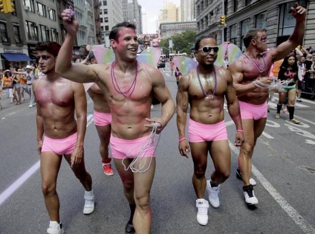 new-york-le-foto-del-gay-pride-2012
