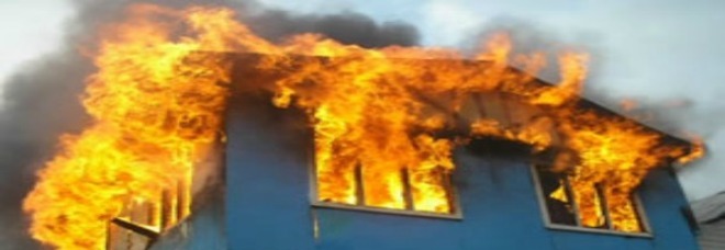 20150917_casa-incendio