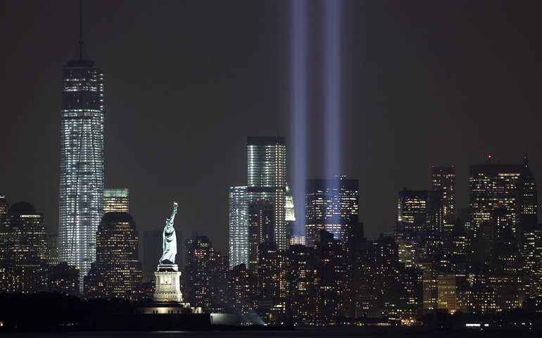 tributeinlight