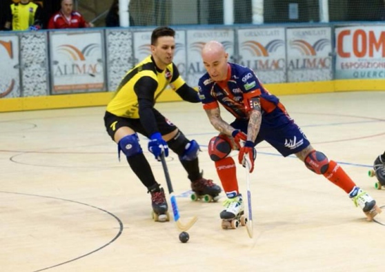 000 hockey pista