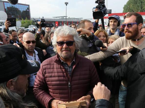 BEPPE GRILLO FOTO ANSA