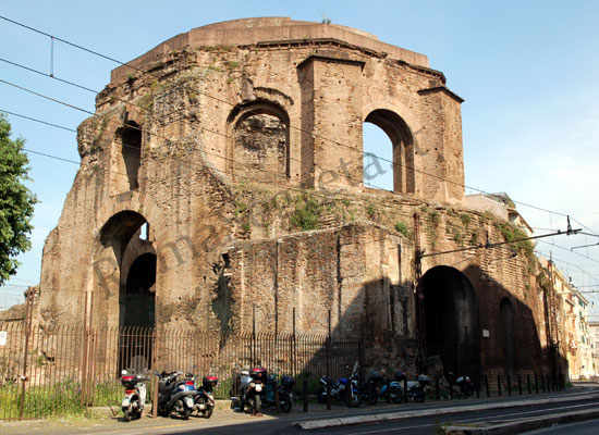 tempio di minerva medica