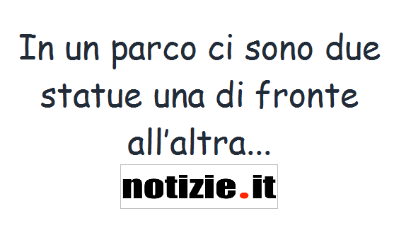 Sui gomiti posti rossi con pelle scura