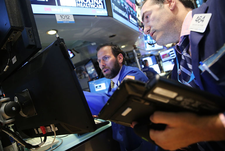 Borse in rosso dopo il crollo dell'economia cinese Borse in rosso dopo il crollo dell'economia cinese