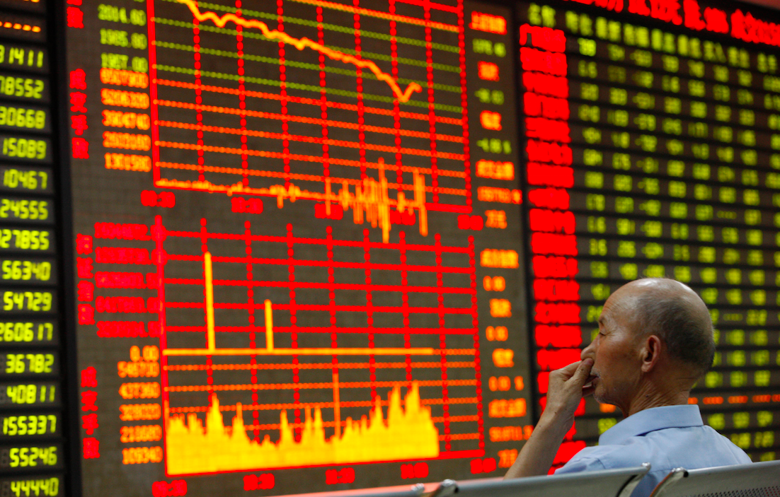 Continua il crollo del petrolio, borse in rosso