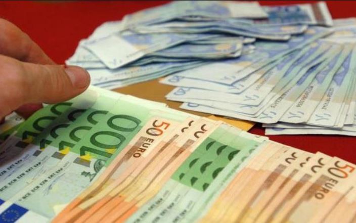 soldi ai dipendenti