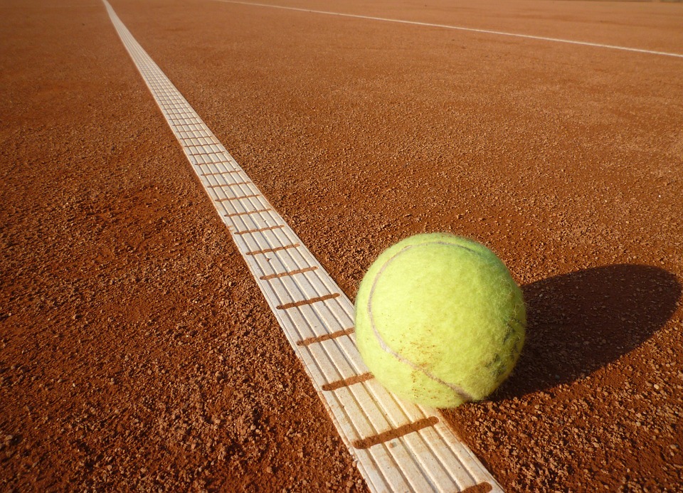 tennis-ball-443272_960_720