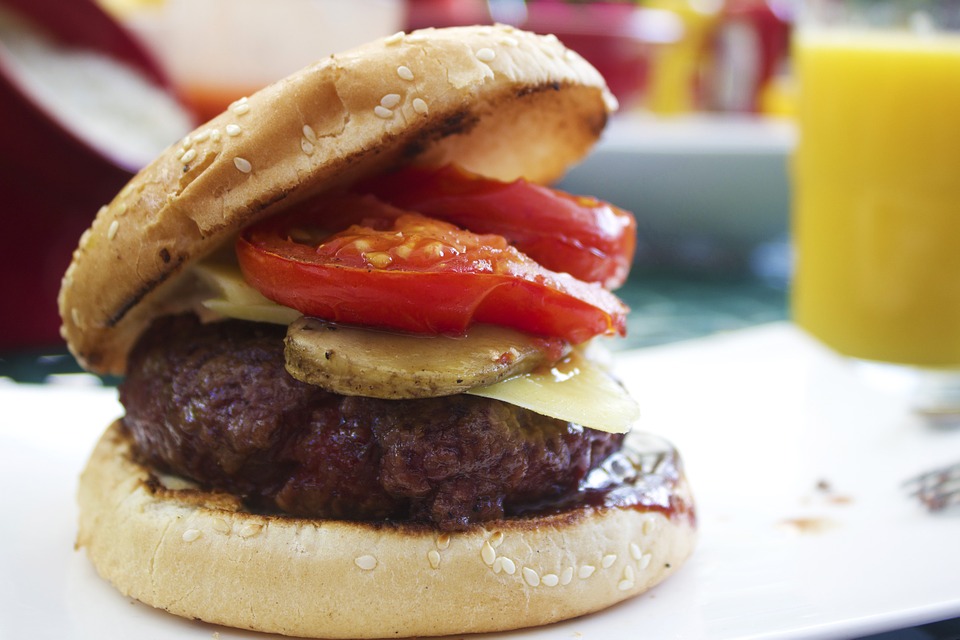 burger-851847_960_720