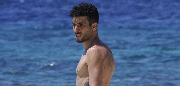 ISOLA DEI FAMOSI 2016 - vita isola giorno 2 su CAYO PALOMA - JONAS BERAMI ISOLA DEI FAMOSI 2016 - vita isola giorno 2 su CAYO PALOMA - JONAS BERAMI