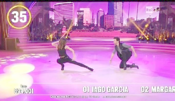 Selvaggia critica Iago Garcia