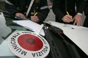 Vigili aggrediti a Roma.