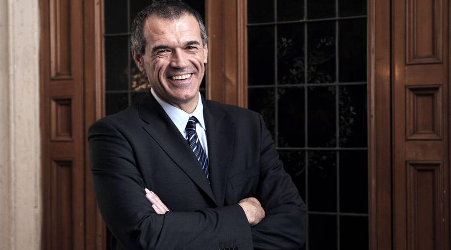 Chi è Carlo Cottarelli