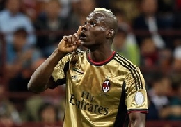 Cosa ha fatto Balotelli ad un cameraman