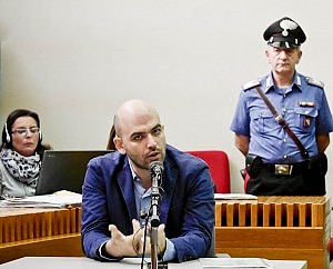 Perché Saviano è testimone contro i Casalesi