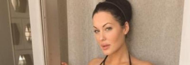 Veronika, sosia di Angelina Jolie: gli uomini hanno paura di me