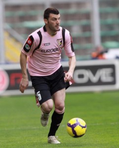 Sfortunato autogol di Bovo