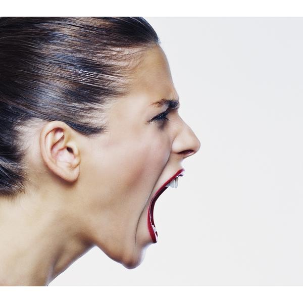 Le 14 cose che una donna non dovrebbe mai sentirsi dire