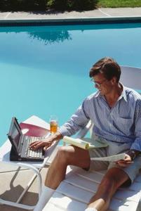 Come evitare che il sole si rifletta sul laptop