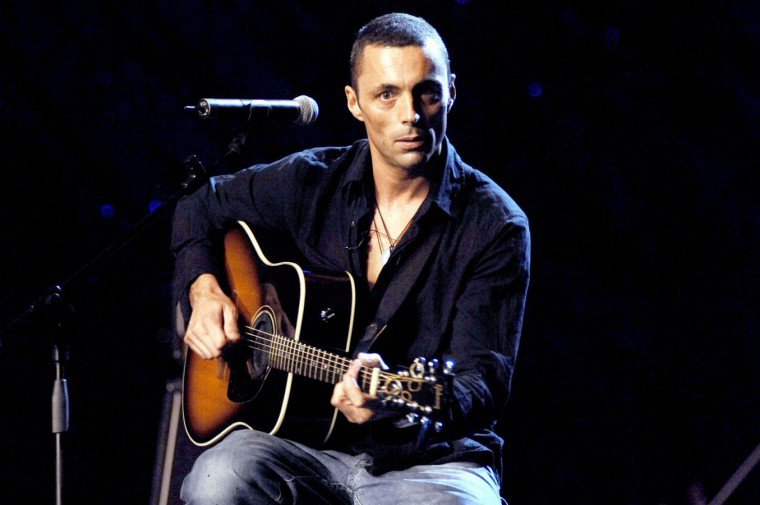 Testo canzone "Un attimo importante" Alex Britti Sanremo 2015