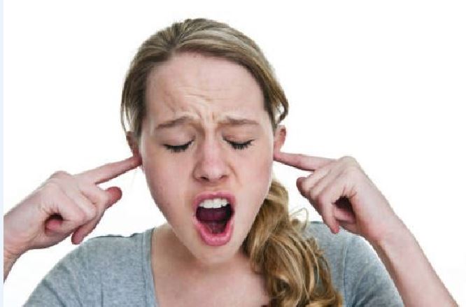Riascoltare la propria voce non piace a nessuno. Ecco perchè