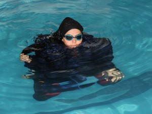 Chi è Elham Asghari, la nuotatrice iraniana